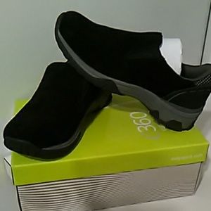 Slip-on Athleisure Shoes